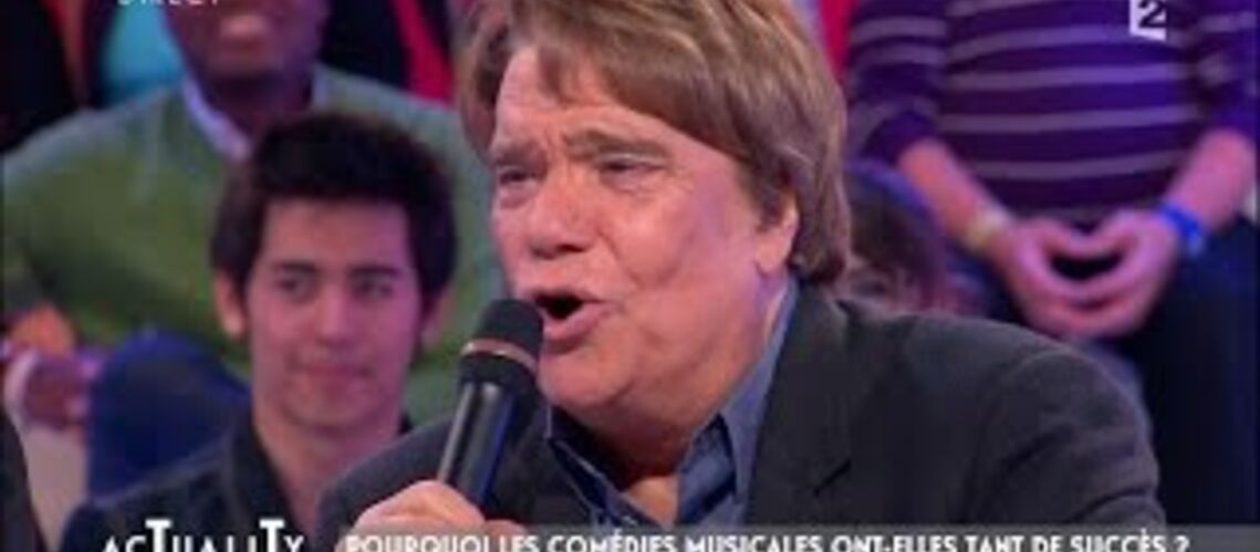 Bernard Tapie J Aurai Voulu Etre Un Artiste VIDEO : Bernard Tapie chante en direct « J'aurais voulu être un artiste